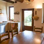 Casa Del Canton Nyaraló Viale