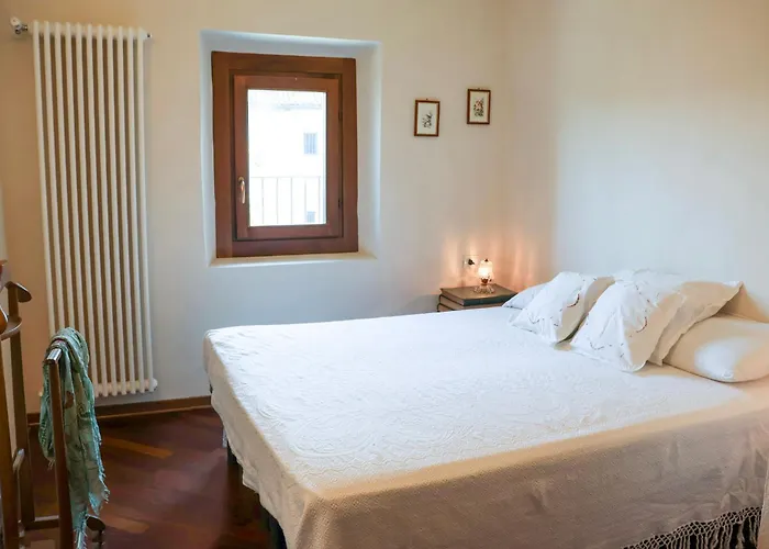 Casa Del Canton * Soglio (Genoa)